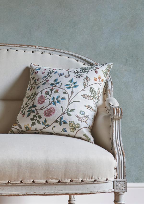 WINDRUSH White