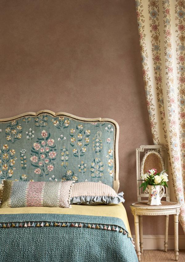 LARA Sea Pinks, FREYA Blossom, WILD RICE Mineral, TURNER'S TEXTURE Plaster