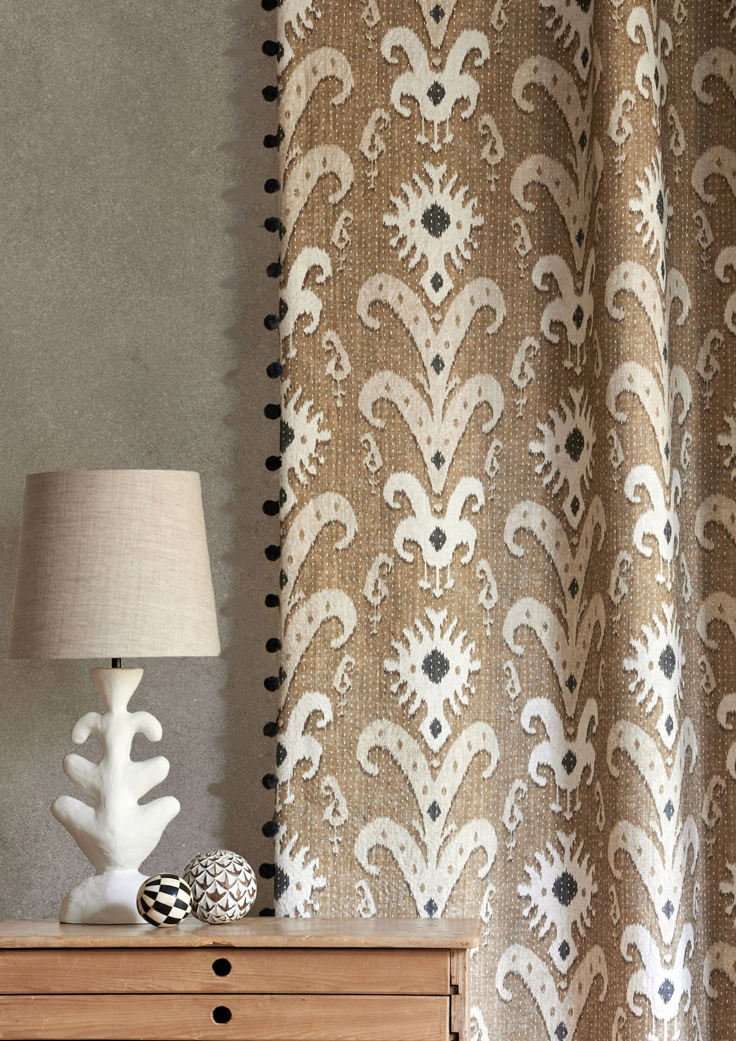 kanthakat curtain living room lewis and wood
